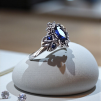 Златен пръстен със сапфири и брилянти