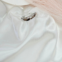 Златен пръстен от бяло злато с циркони