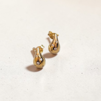 Златни обеци с диаманти  