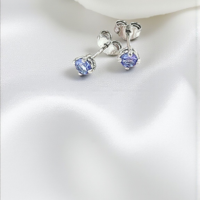 Комплект обеци и колие от бяло злато с Танзанит