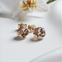 Златни обеци 