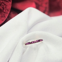 Златен пръстен от 18К злато и рубини