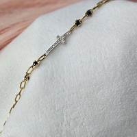 Златна гривна с Кръст