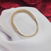 Твърда Златна Гривна от Диамантирано и Сатенирано злато