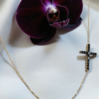 Златно колие 