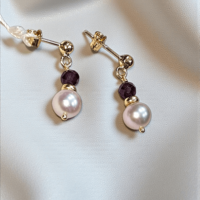 Златни обеци с естесвена перла и гранат Gumon