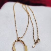 Златно колие с елемент от Сатенирано и Диамантирано злато