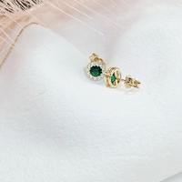 Дамски комплект със зелени и бели циркони