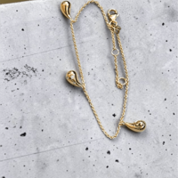 Златна гривна с диаманти 