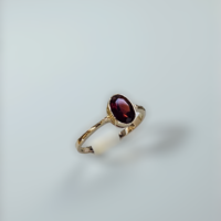 Златен пръстен с гранат