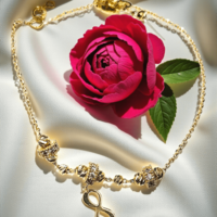 Златна гривна Безкрайност