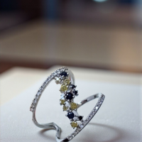 Дамски пръстен със сапфири и диаманти