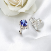 Златен пръстен с Танзанит е Диаманти I Gioielli del Sole