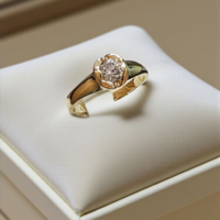 Златен пръстен с диамант GIA