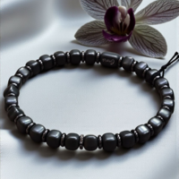 Златна гривна с керамика идиаманти