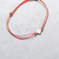 Гривна с цветенце