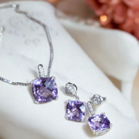 Златенкомплект с аметист и диаманти