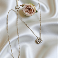 Златно колие от 18К жълто злато с централен диамант и обков от диаманти I Gioielli del Sole