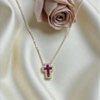 Златно колие с кръст от 18К злато, рубини и диаманти I Gioielli del Sole