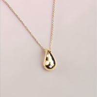 Златно колие с диаманти 