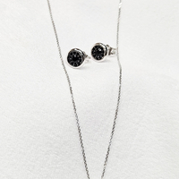 Комплект от бяло злато с черни циркони 