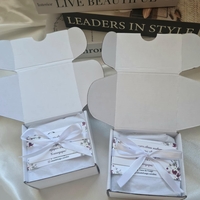 „Градинката на мечтите“ - ароматна свещ в мини керамична кашпа