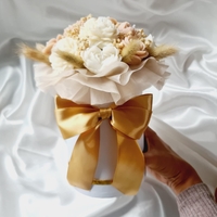 Авторски букет „Sand Bloom Harmony“