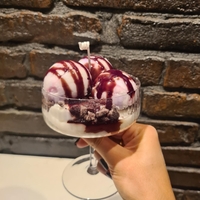 Ароматна свещ „Мелба наслада“