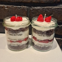 Десертна свещ „Ягодова прегръдка“