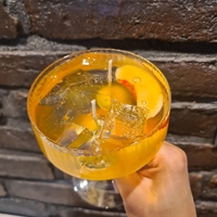 Свещ „Златна Праскова“