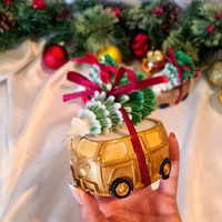 Коледни кемперчета със свещ – празнична лимитирана колекция