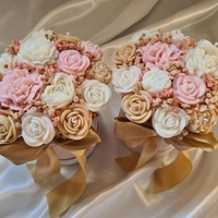 Авторски букет „Vanilla Gold Harmony“