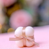 Бабъл свещ – нежна декорация за всеки повод