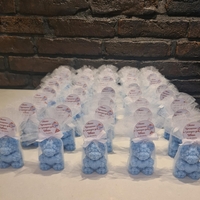 Мече с нежно сърчице – подарък за гости