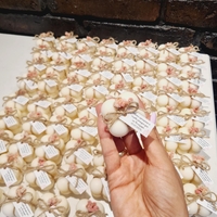 Бабъл свещ – нежна декорация за всеки повод