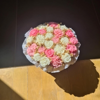 Авторски букет „Pink Bloom Symphony“