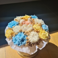 Авторски букет „Little Miracle“