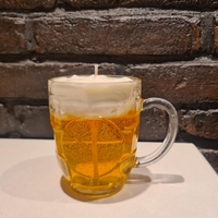 „Халба светло пиво“ – ароматна свещ