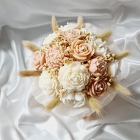 Авторски букет „Sand Bloom Harmony“