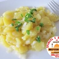 салата картофена