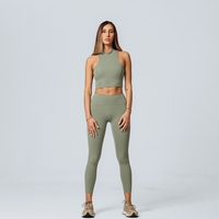 Спортен топ Pistachio