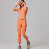 Яке с цип Fig