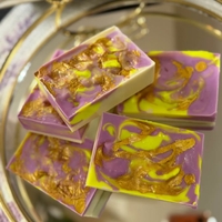 Ръчно изработен сапун „Лилав зюмбюл“