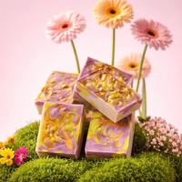 Ръчно изработен сапун „Лилав зюмбюл“