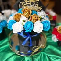 Луксозни букети за вашите абитуриенти