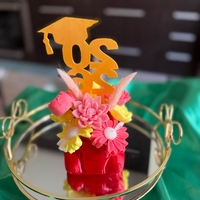 3D количка аранжирана със сапунени цветя идеален подарък за всеки повод