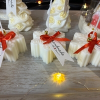 Ръчно изработени коледни свещи 