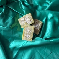 Натурален сапун зелена ябълка с грижа за твоята кожа