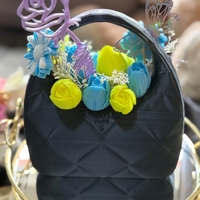 подарък за 8 март 👜 3D принтирани чанти, пълни с ръчно направени цветя
