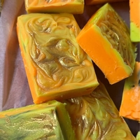 Ръчно изработен сапун “Печена ябълка и канела